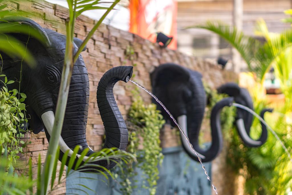 Kingfisher Angkor Hotel Siem Reap Exterior foto