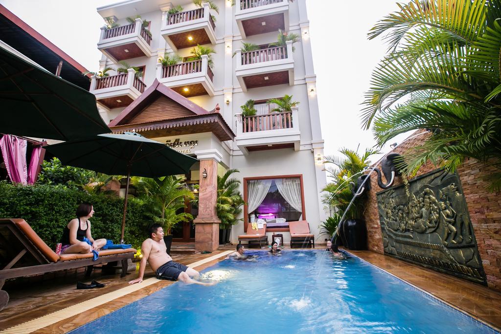 Kingfisher Angkor Hotel Siem Reap Exterior foto