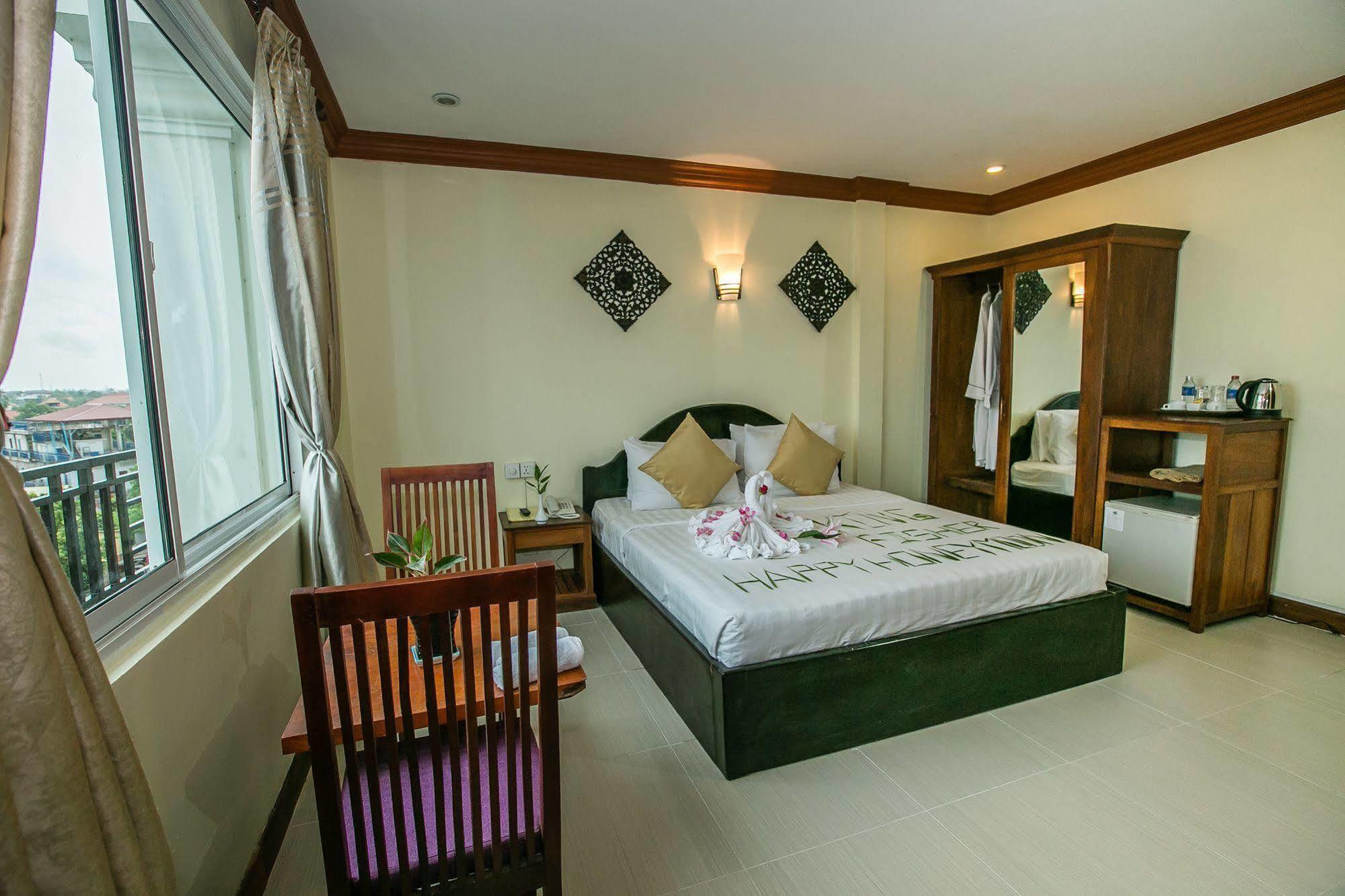 Kingfisher Angkor Hotel Siem Reap Exterior foto