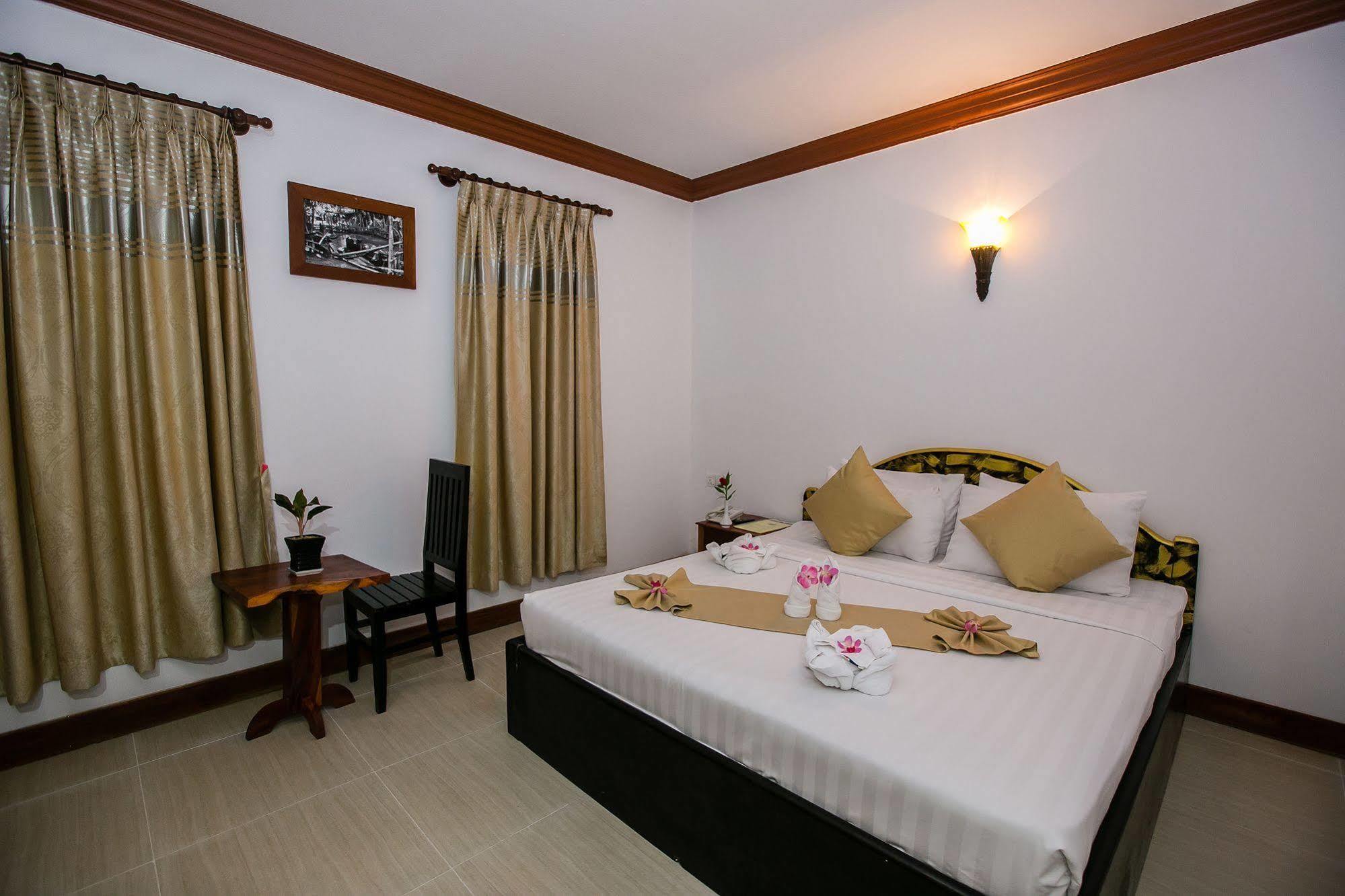 Kingfisher Angkor Hotel Siem Reap Exterior foto